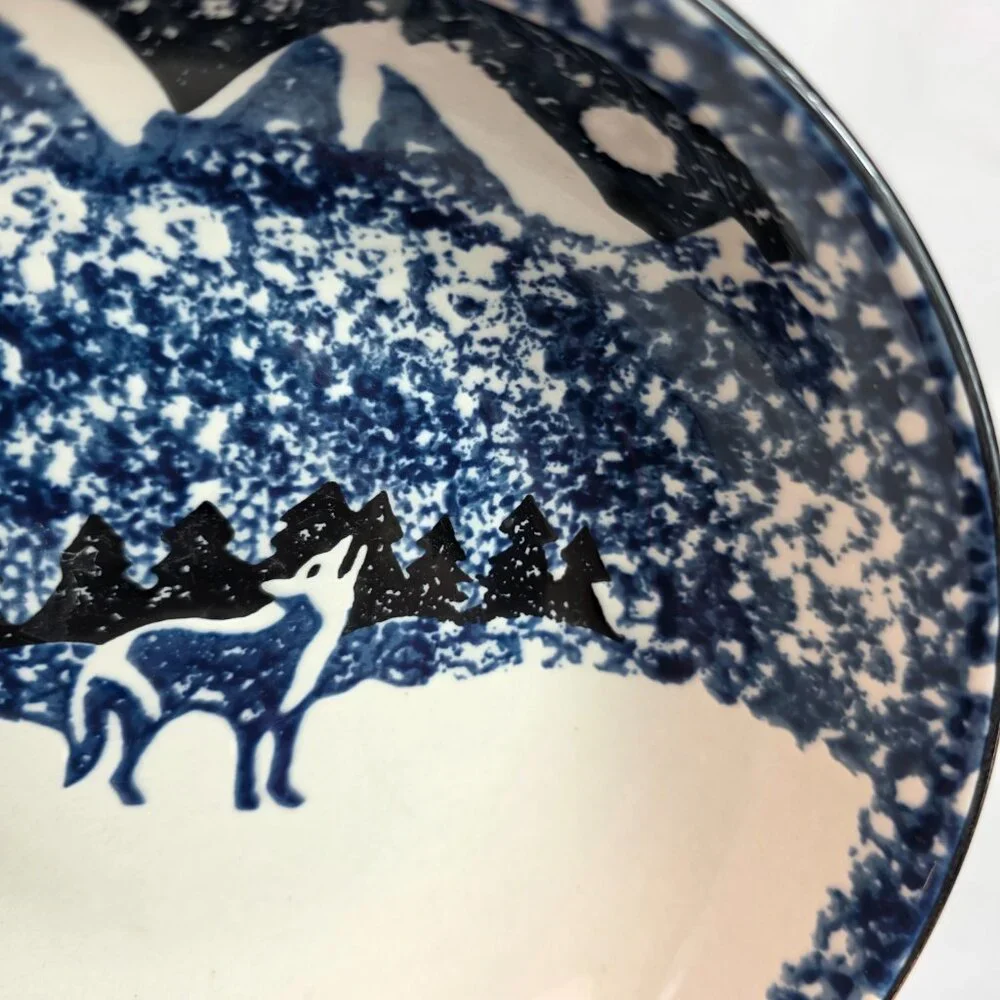 TWO Tienshan Folk Craft Wolf Coupe Cereal Bowls Blue Wolf & Sponge Rim